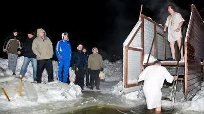 Зимние моменты возле Ижевских терм: Фотообзор