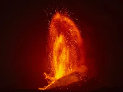 Изображение вулкана для скачивания