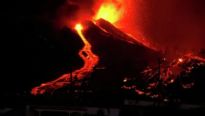 Вулкан во всей красе: 4K изображение