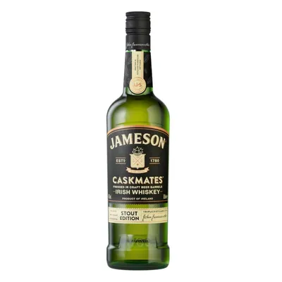 Стилизованные снимки Jameson виски в винтажном стиле