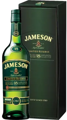 Фотографии с улыбающимися лицами, наслаждающимися вкусом Jameson виски