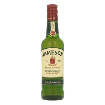 Эффектные фотографии с бокалом Jameson виски