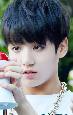 Фото Jung Kook с эффектом дождя