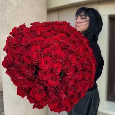Потрясающая фотография букета из 101 розы
