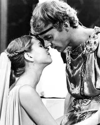 Скрытая правда: фотографии, рассказывающие историю Калигулы