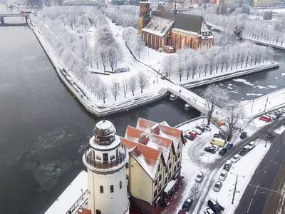 Зимний вечер в Калининграде: скачивай фотографии в разных форматах.