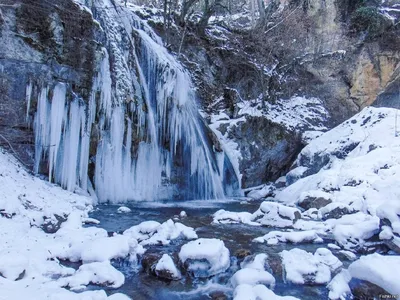 Загадочный Камышлинский водопад: снимки, которые заставят задуматься (фото)