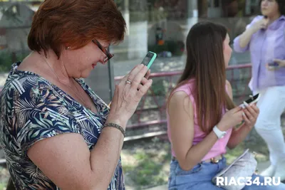 Фото Девушки С Надписью Свободна для загрузки