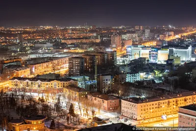 Фотографии города, окутанного мистической атмосферой ночи