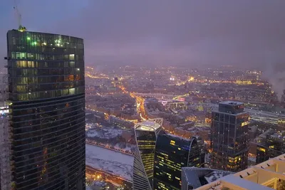 Фотографии Москва-Сити: городская жизнь в ночи