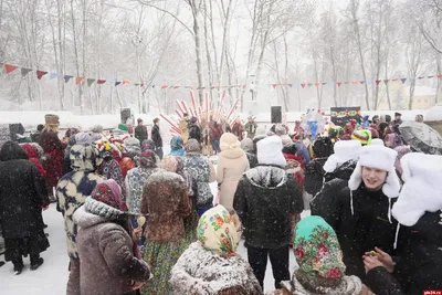 Живописные снимки масленичных гуляний