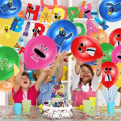 Яркие и красочные фото с Днем Рождения: торт и шарики придают настроение праздника