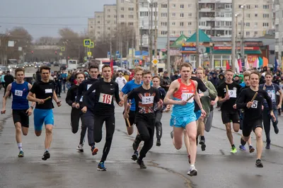 Весенние картины победы: вдохновение и радость