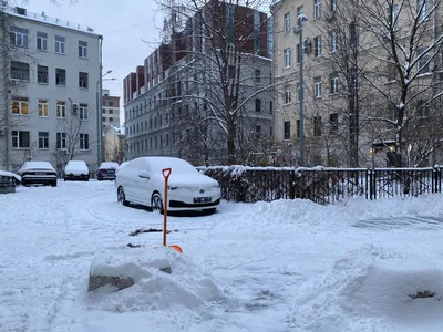 Утренние кадры: зимний город оживает