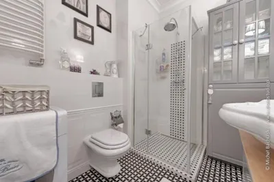 Картины для ванной комнаты: создайте атмосферу спа-салона