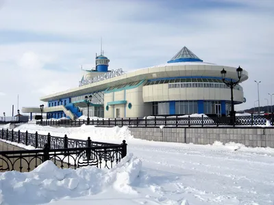 Снежная красота: Выберите размер и формат для фото Ханты-Мансийска