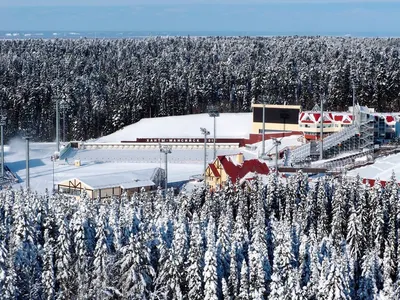 Белая красота: Ханты-Мансийск зимой в PNG формате