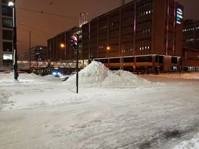 Фотографии зимней атмосферы Хельсинки: Выбери формат для скачивания