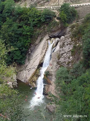 Хучнинский водопад: Уникальные фото для скачивания во всех форматах