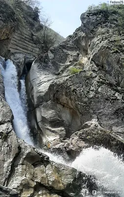 Скачать фотографии Хучнинского водопада бесплатно