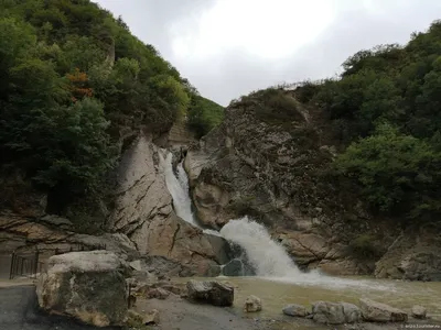 GIF фото Хучнинского водопада - оживите природу в движении