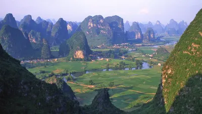 Красивые изображения Кху ям горы в Китае