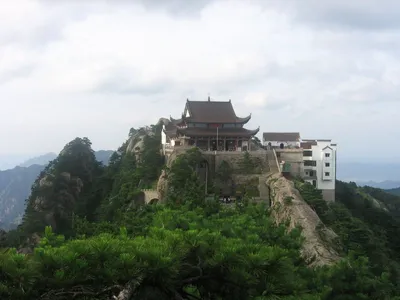 Бесплатные загружаемые фотографии Кху ям горы в Китае