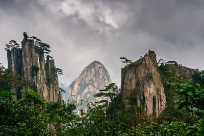 Фотографии Кху ям горы в Китае: выберите размер и формат
