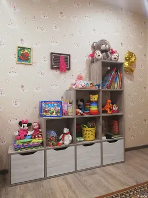 Книжные полки в детской комнате: фото идеи для мальчиков