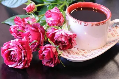 Фото Кофе и розы: пригласительное погружение в мир чувственности