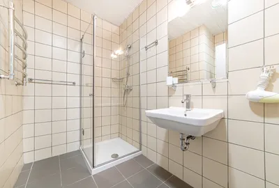 Фото Короб в ванной: оригинальные решения для зеркал в ванной