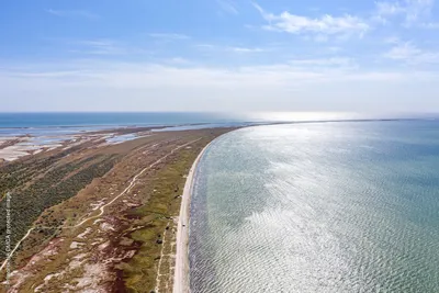 Природное великолепие Косы на Азовском море: бесплатные фотографии в 4K