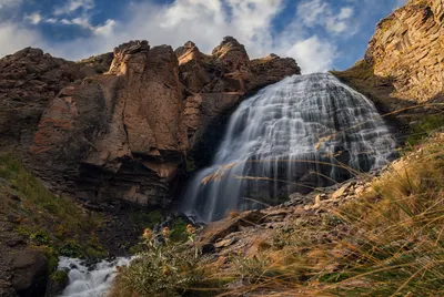Фотоэкскурсия к Коса водопаду: великолепие природы на фото