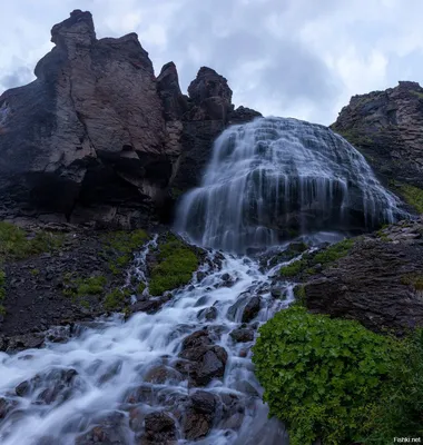 Косички водопада: красивое фото для вдохновения