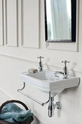 Фото крана в ванной: функциональность и эстетика в одном изделии