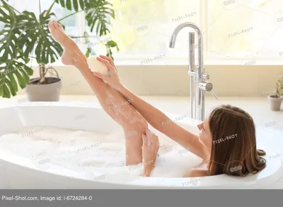 Красивые девушки в ванной - фото, чтобы вдохновиться