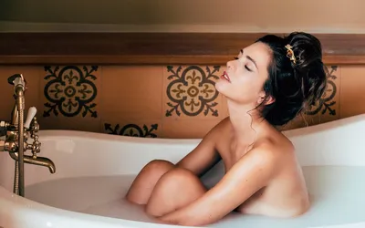 Красивые девушки в ванной: фотографии, передающие атмосферу уюта