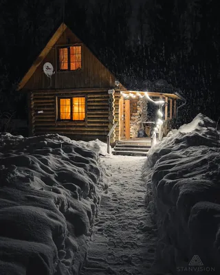 Фотка уютных домиков в лесу - скачать бесплатно