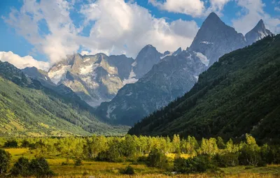 Уникальные панорамы Кавказских гор на фото