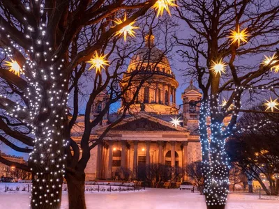 Зимний Ледяной Город: Фотоальбом Санкт-Петербурга