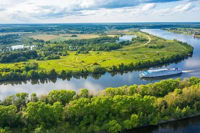 Конечно! Вот 20 разных заголовков для страницы с фото Красивые реки: