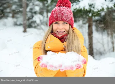 Прекрасные фотки снега в JPG формате для впечатляющего просмотра