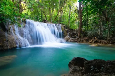 Фото красивого водопада мира в формате JPG для скачивания и наслаждения