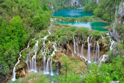 Фотография потрясающего водопада мира в формате JPG для коллекционирования