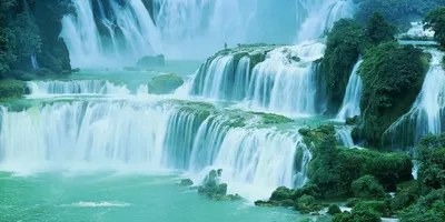 Впечатляющая картинка захватывающего водопада в формате PNG для вашего визуального наслаждения