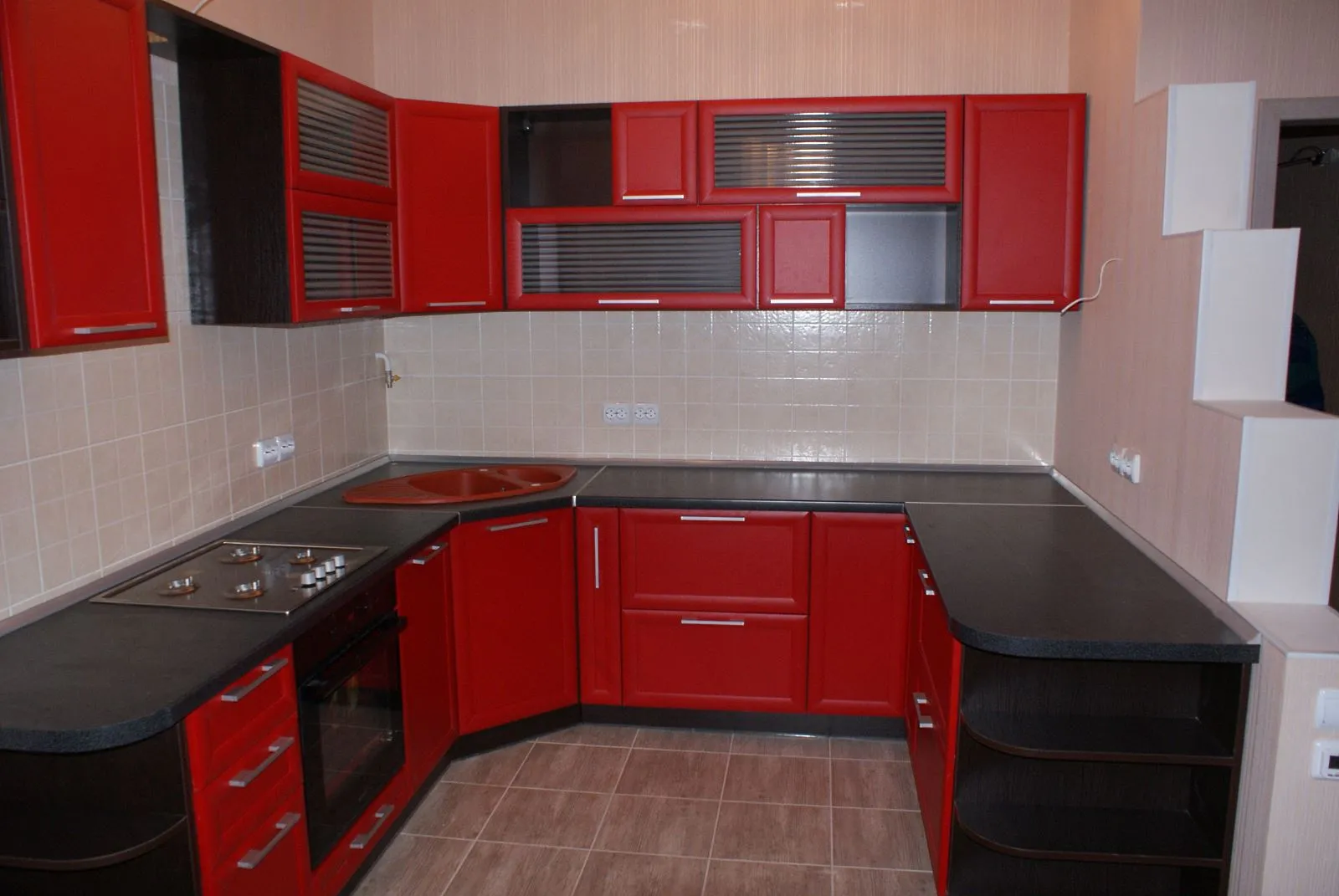 Интерьер кухни в красно-черном цвете: советы, дизайн кухни, фото | Идеи красоты | Дзен