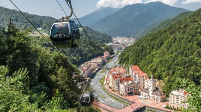 Фото Красной поляны: красота природы в красных тонах