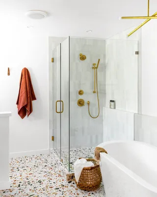 Идеи дизайна красной ванной комнаты: фотографии для вдохновения