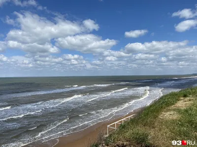 Фото красивого заката около Краснодара на море