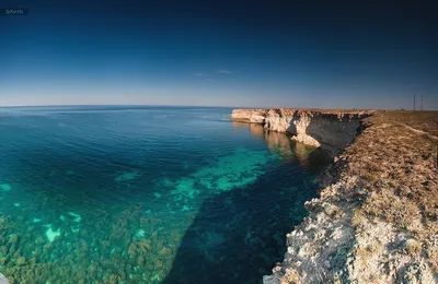 Фото кристально чистого Крымского моря. Бесплатное скачивание.